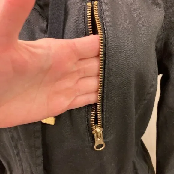 Forever 21 Black Cinch Waist City Zipper Jacket W Hood & Gold Accents S - Picture 9 of 12